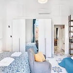 Casa Da Enza A Toledo Neapel