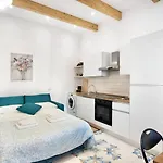 Casa Da Enza A Toledo Neapel