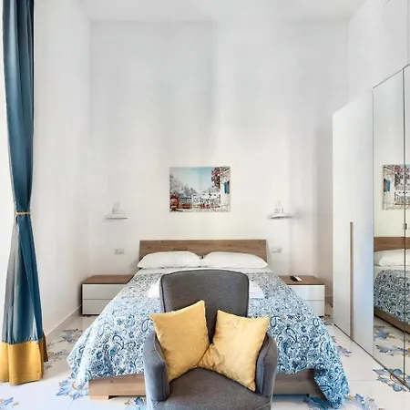Casa Da Enza A Toledo Holiday home Naples